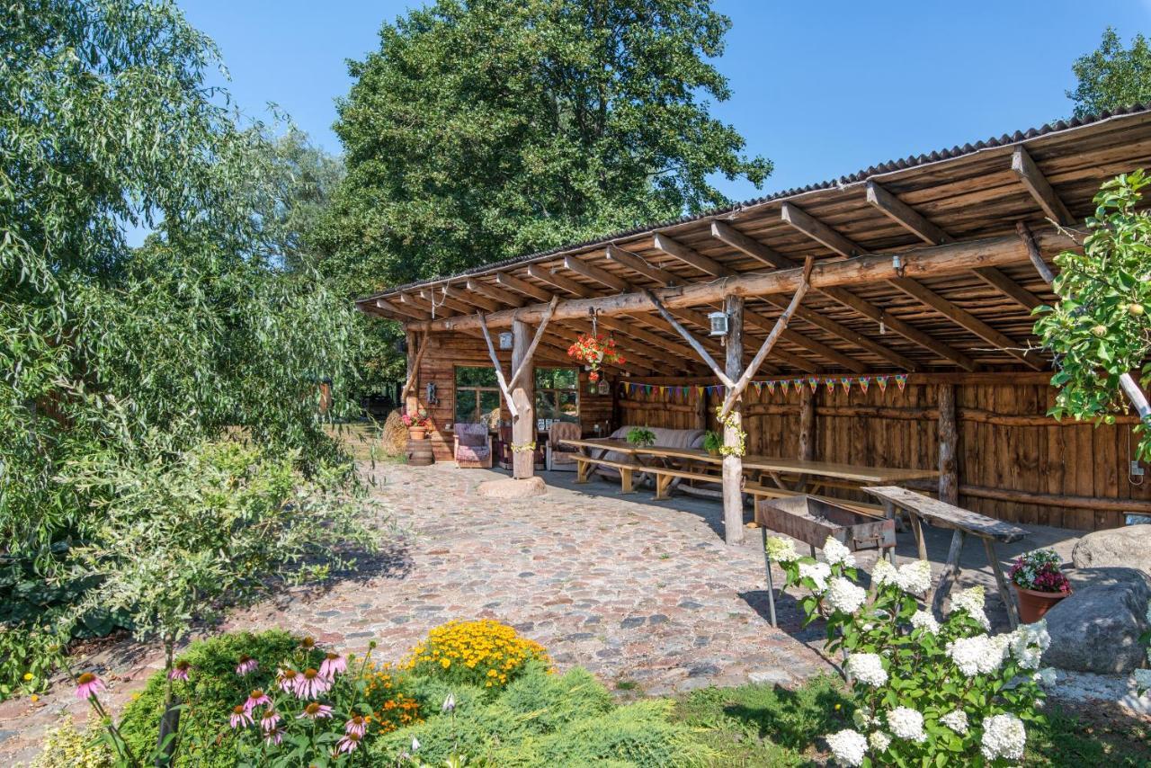 Atomi Villa Aucugals ภายนอก รูปภาพ
